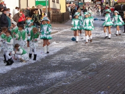Um08